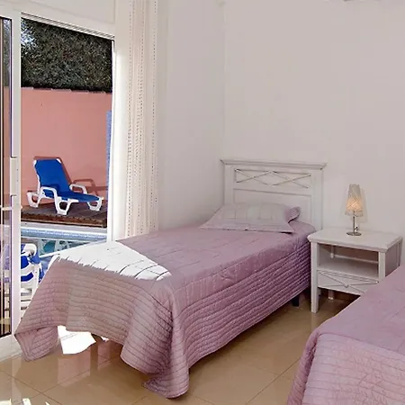 Lgs53v6 Moradia De Alta Qualidade Com Ac, Perto Da *